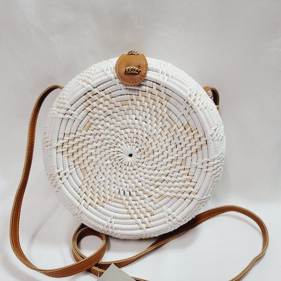 Crown Vintage Handbags - CROWN VINTAGE Chacha Crossbody Bag - White